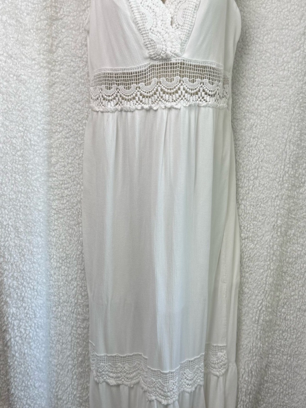 Bailey Blue 100% Rayon Sleeveless Lined White Crochet-Detail Maxi Dress Sz M